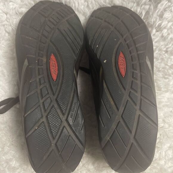 MBT400273-01 Brown Leather Toning Walking Shoes Women SZ10-10.5 - Picture 10 of 10